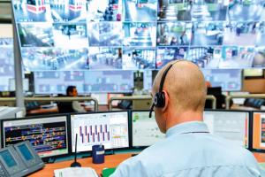 The managed, out-of-hours control 
room service increases protection of 
remote security teams